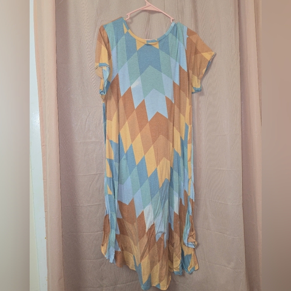 Lularoe XL Carly Dress Aztec - Picture 3 of 3